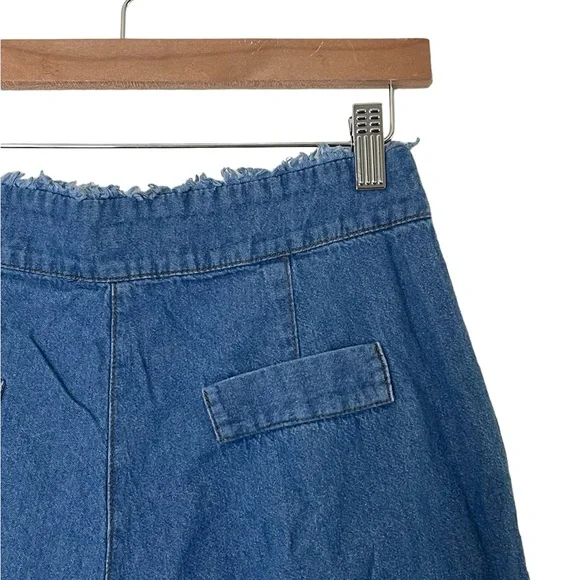 4SI3NNA | High rise cotton wide leg cropped chambray pants size medium - Picture 11 of 14